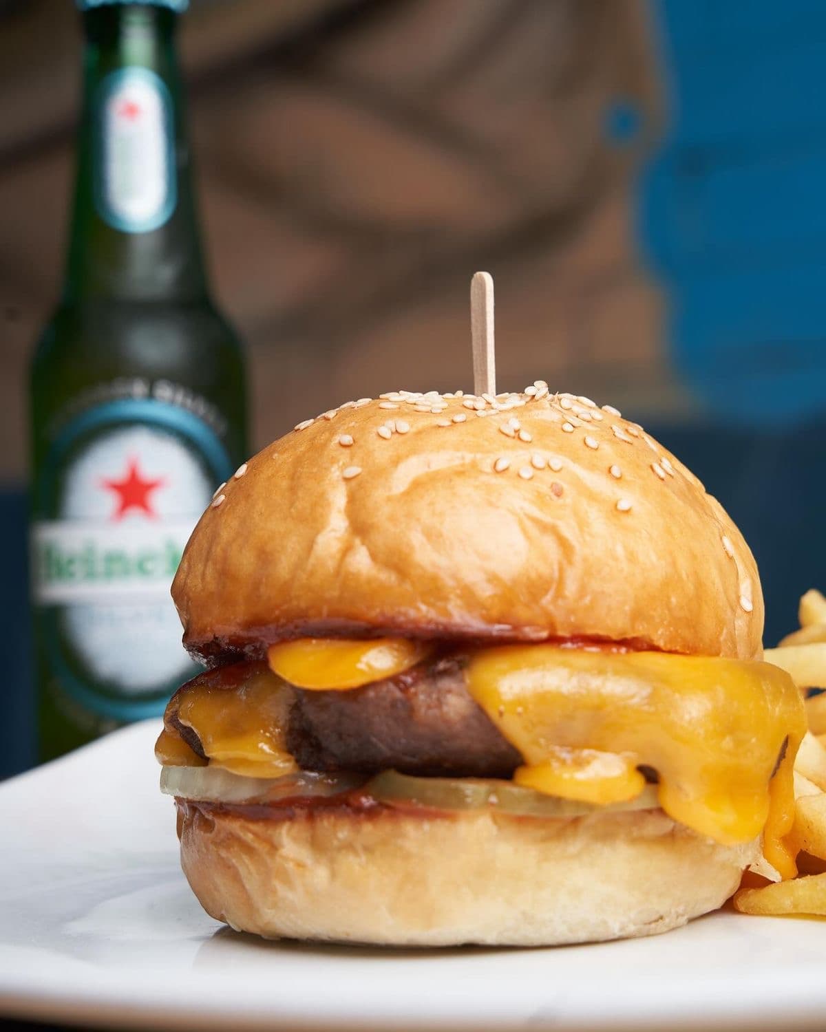 Classic Cheese Burger